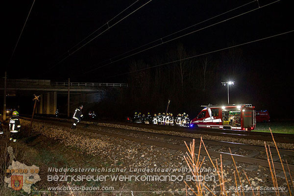 20150406_Fahrzeugbrand_Wampersdorf_01