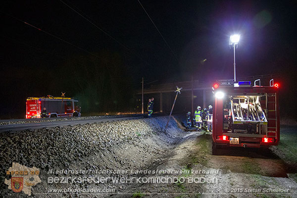 20150406_Fahrzeugbrand_Wampersdorf_22