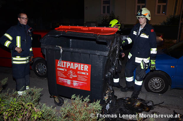 20160605 Brand im Mülllagerraum eines Wohnhauses im Ortsteil Baden Leesdorf   Foto: © Thomas Lenger Monatsrevue.at