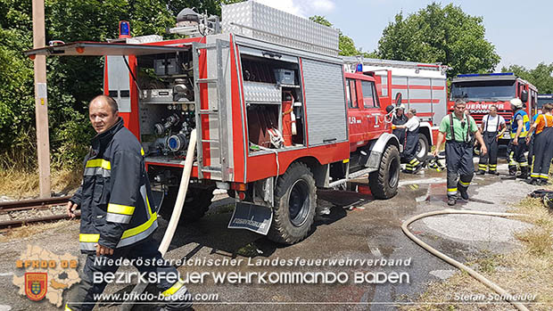 20160625 Flurbrnde auf der Sdbahnstrecke durch defekte Bremse eines Gterzuges Foto:  Stefan Schneider