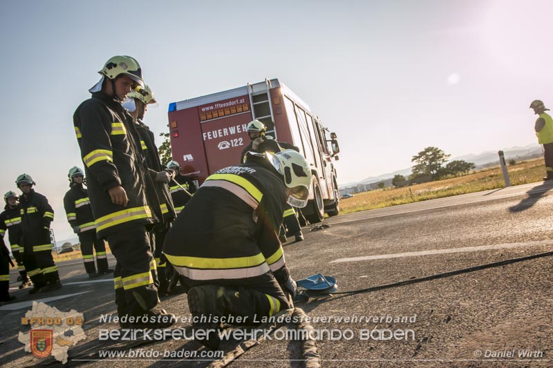 20160817 Baggerbergung Teesdorf, Foto Daniel Wirth