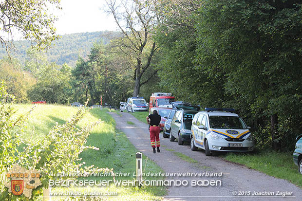 20160823 Personensuche nach 7o-jhriger Dame in Klausen-Leopoldsdorf  Foto:  Joachim ZAGLER