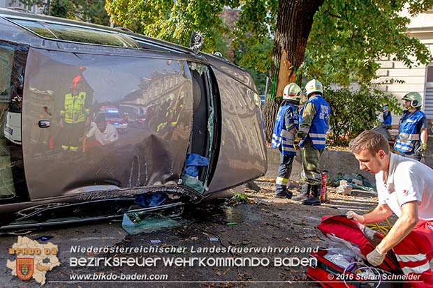 20160903 Menschenrettung Gainfarn Foto: © Stefan Schneider 20160903 Menschenrettung Gainfarn Foto: © Stefan Schneider