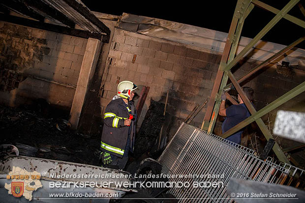 20160913 Brand bei Gewerbebetrieb in Enzesfeld  Foto:  Stefan Schneider