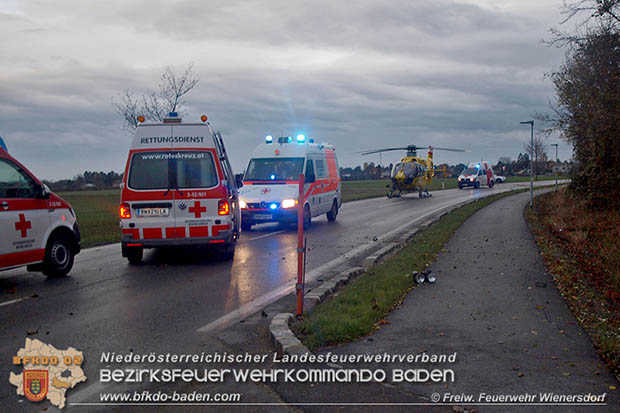 20161119 Schwerer Verkehrsunfall zwischen Tribuswinkel u. Schafflerhof-Siedlung  Foto: © FF Wienersdorf