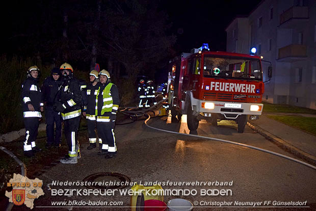 20161127 Vollbrand eines abgestellten Wohnmobils in Schönau a.d.Triesting  Foto: © Christopher Neumayer