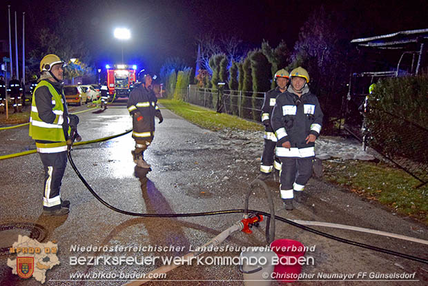 20161127 Vollbrand eines abgestellten Wohnmobils in Schönau a.d.Triesting  Foto: © Christopher Neumayer