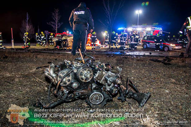 20170129 Folgenschwerer Verkehrsunfall mit zwei Toten auf der Landestraße 4040 Leobersdorf-Sollenau  Foto: © Daniel Wirth