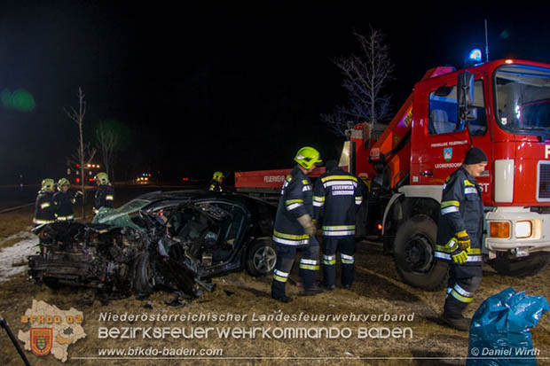 20170129 Folgenschwerer Verkehrsunfall mit zwei Toten auf der Landestraße 4040 Leobersdorf-Sollenau  Foto: © Daniel Wirth