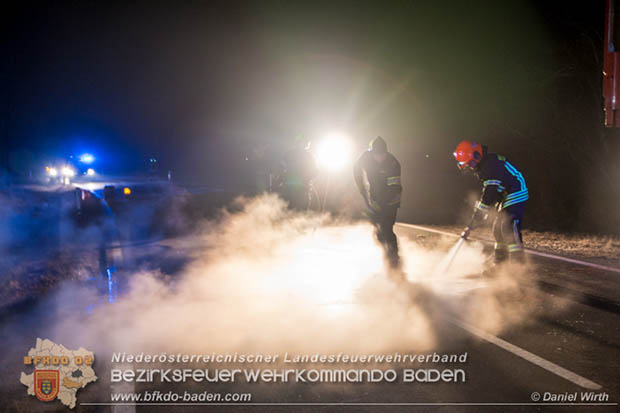 20170129 Folgenschwerer Verkehrsunfall mit zwei Toten auf der Landestraße 4040 Leobersdorf-Sollenau  Foto: © Daniel Wirth