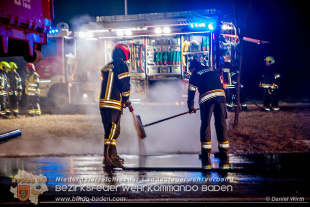 20170129 Folgenschwerer Verkehrsunfall mit zwei Toten auf der Landestraße 4040 Leobersdorf-Sollenau  Foto: © Daniel Wirth