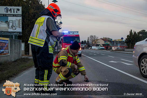 20170313 unbekannter ausgelaufener Schadstoff in Kottingbrunn  Foto: © Daniel Wirth