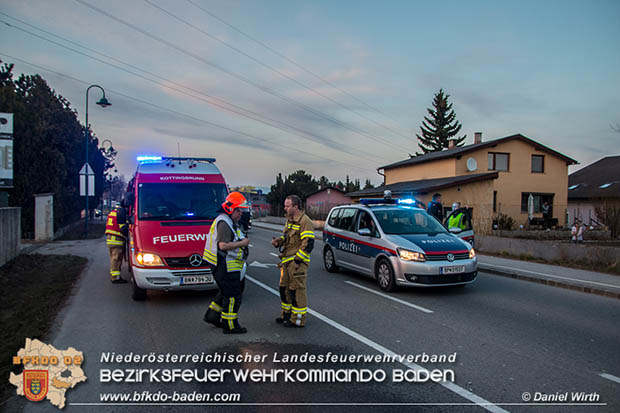 20170313 unbekannter ausgelaufener Schadstoff in Kottingbrunn  Foto:  Daniel Wirth