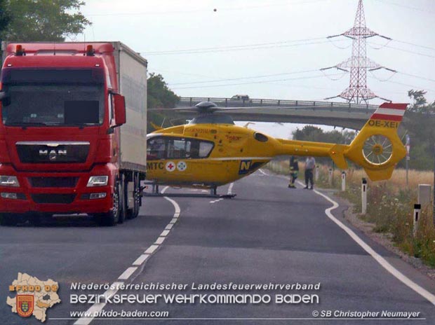 20170712 Verkehrsunfall mit tdlichem Ausgang auf der LB17 bei Schnau a.d.Triesting  Foto:  FF Gnselsdorf/Christopher Neumayer