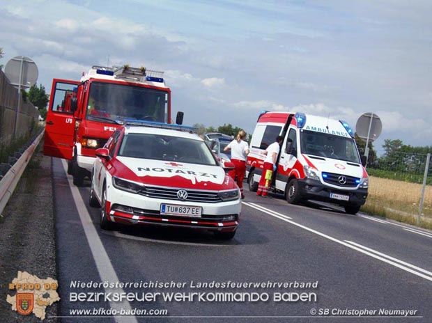 20170712 Verkehrsunfall mit tdlichem Ausgang auf der LB17 bei Schnau a.d.Triesting Foto:  FF Gnselsdorf/Christopher Neumayer