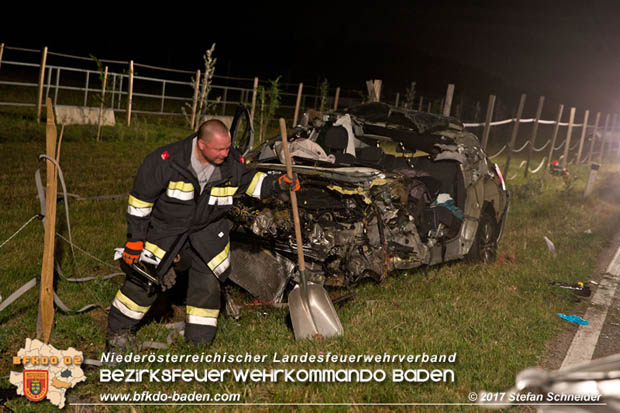 20170714 Verkehrsunfall mt tödlichem Ausgang auf der L157 zwischen Oeynhausen und Tattendorf im Gemeindegebiet Oberwaltersdorf  Foto: © Stefan Schneider BFK Baden