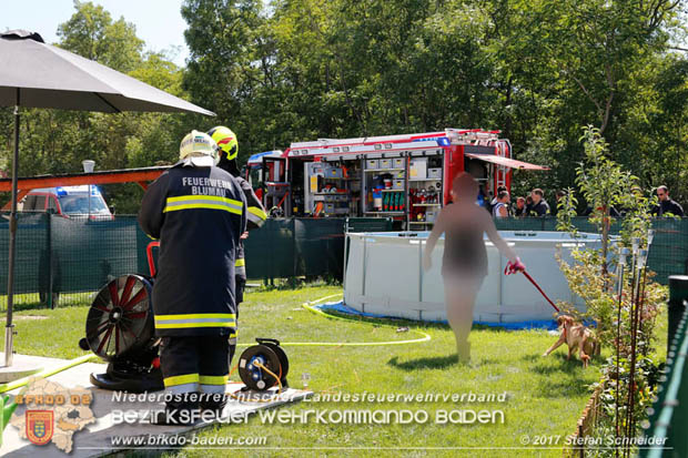20170815 Küchenbrand in Reihen Wohnhaus in Blumau-Neurißhof Foto: © Stefan Schneider BFK Baden 20170815 Küchenbrand in Reihen Wohnhaus in Blumau-Neurißhof Foto: © Stefan Schneider BFK Baden