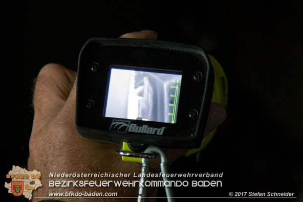 20170815 Küchenbrand in Reihen Wohnhaus in Blumau-Neurißhof Foto: © Stefan Schneider BFK Baden 20170815 Küchenbrand in Reihen Wohnhaus in Blumau-Neurißhof Foto: © Stefan Schneider BFK Baden