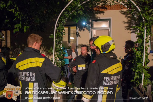 20170914 Wohnhaus nach Deckeneinsturz evakuiert in Weissenbach a.d.Triesting  Foto:  Daniel Wirth BFK BADEN