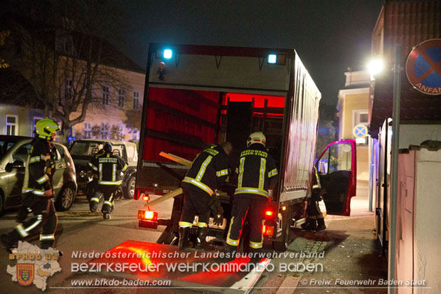 20171104 Explosion in der Wohnung einer Badener Wohnhausanlage  Foto:  Freiwillige Feuerwehr Baden-Stadt