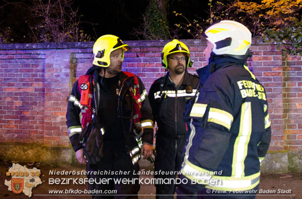 20171106 Verkehrsunfall in Baden LB212 Damgasse X Rudolf Zllnerstrae  Foto:  FF Baden-Stadt / Markus Prendinger