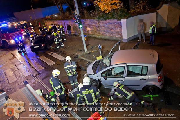 20171106 Verkehrsunfall in Baden LB212 Damgasse X Rudolf Zllnerstrae  Foto:  FF Baden-Stadt / Stefan Schneider