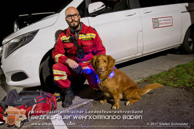 20171113 Personensuche nach 12-jährigen abgängigen Bub in Pfaffstätten  Foto: Stefan Schneider BFK BADEN