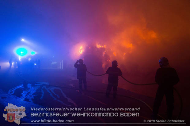 20180101 Brand von Siloballen in Maria Raisenmarkt Ortsteil Untermeierhof  Foto:  Stefan Schneider