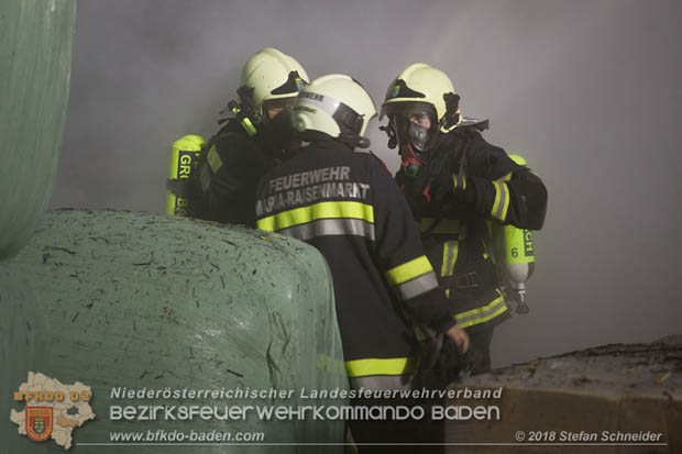 20180101 Brand von Siloballen in Maria Raisenmarkt Ortsteil Untermeierhof  Foto:  Stefan Schneider