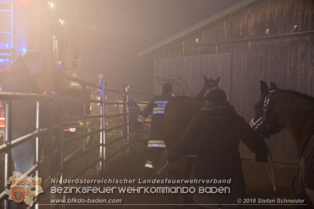 20180101 Brand von Siloballen in Maria Raisenmarkt Ortsteil Untermeierhof  Foto:  Stefan Schneider