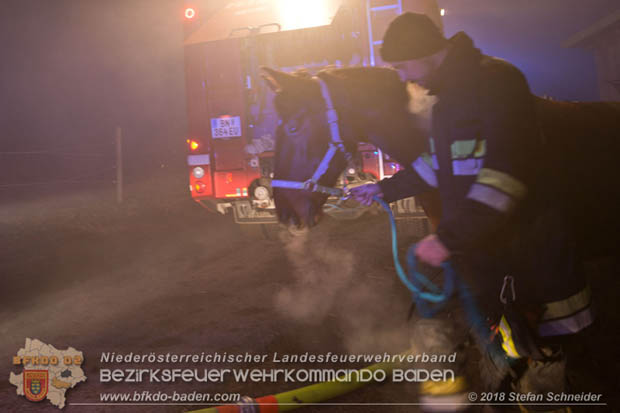 20180101 Brand von Siloballen in Maria Raisenmarkt Ortsteil Untermeierhof  Foto:  Stefan Schneider