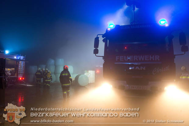 20180101 Brand von Siloballen in Maria Raisenmarkt Ortsteil Untermeierhof  Foto:  Stefan Schneider