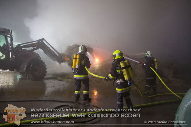 20180101 Brand von Siloballen in Maria Raisenmarkt Ortsteil Untermeierhof  Foto:  Stefan Schneider