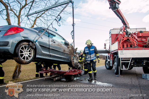 2018_01_02 FZG Bergung L4007 | Foto Daniel Wirth