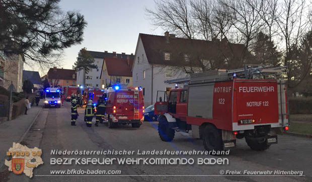 20180129 Wohnungsbrand in Mehrparteinenwohnhaus in Enzesfeld  Foto:  FF Hirtenberg