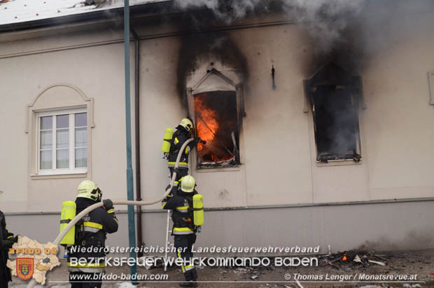 20180226 Vollbrand einer Wohnung in Unterwaltersdorf  Foto:  Thomas Lenger MONATSREVUE.at