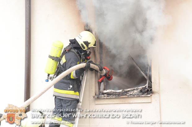 20180226 Vollbrand einer Wohnung in Unterwaltersdorf  Foto:  Thomas Lenger MONATSREVUE.at