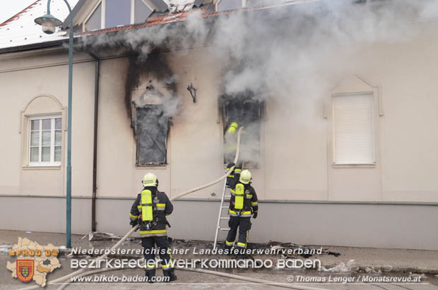 20180226 Vollbrand einer Wohnung in Unterwaltersdorf  Foto:  Thomas Lenger MONATSREVUE.at