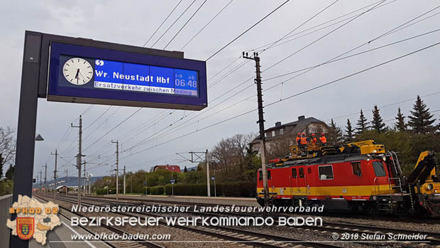 20180414 Brand mehrerer Gterwaggons im Bahnhof Pfaffsttten  Foto:  Stefan Schneider BFKDO BADEN