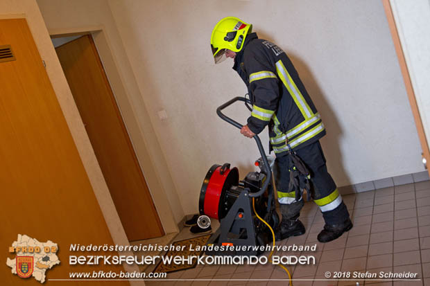 20180515 Brand in einer Badener Wohnhausanlage im Ortsteil Leesdorf  Foto:  Stefan Schneider BFK BADEN