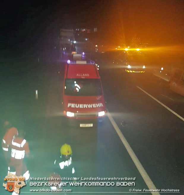 20180528 Verkehrsunfall A21 Bereich Hochstra Bezirk Baden   Foto:  Armin Rottensteiner FF Hochstra