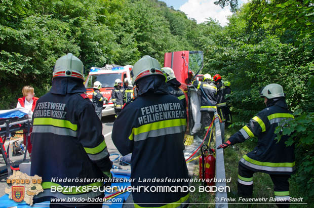 20180604 Verkehrsunfall im Helenental  Foto:   Freiwillige Feuerwehr Baden-Stad