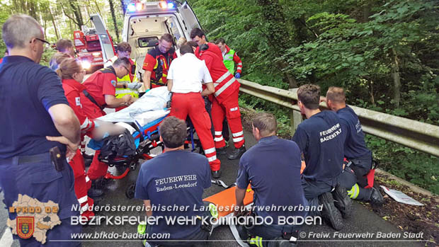 20180609 Schwerer Motorradunfall auf der L2099 Roental/Siegenfeld  Foto:  FF Baden-Stadt / Stefan Schneider