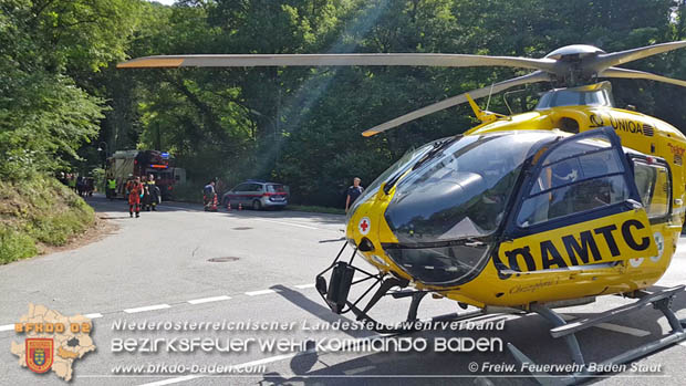 20180609 Schwerer Motorradunfall auf der L2099 Roental/Siegenfeld  Foto:  FF Baden-Stadt / Stefan Schneider