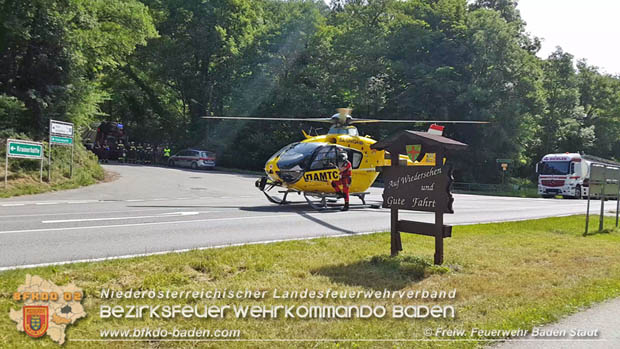 20180609 Schwerer Motorradunfall auf der L2099 Roental/Siegenfeld  Foto:  FF Baden-Stadt / Stefan Schneider