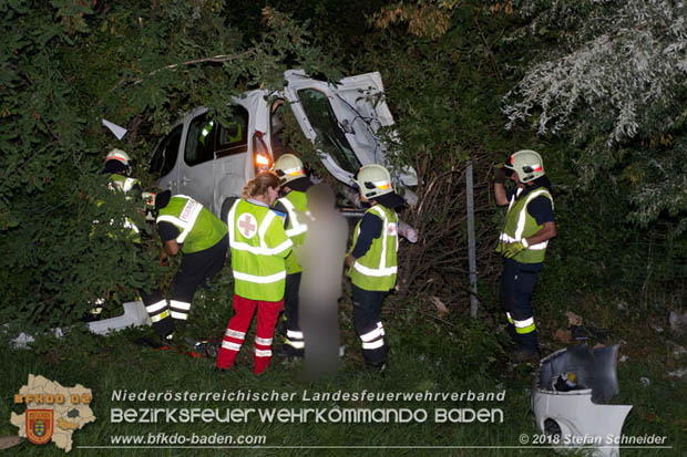 20180724 Verkehrsunfall auf der A2 beim Knoten Guntramsdorf RFb Wien  Foto: © Stefan Schneider