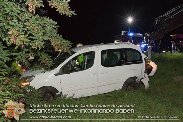 20180724 Verkehrsunfall auf der A2 beim Knoten Guntramsdorf RFb Wien  Foto: © Stefan Schneider