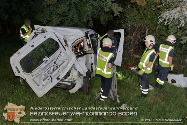 20180724 Verkehrsunfall auf der A2 beim Knoten Guntramsdorf RFb Wien Foto: © Stefan Schneider 20180724 Verkehrsunfall auf der A2 beim Knoten Guntramsdorf RFb Wien Foto: © Stefan Schneider
