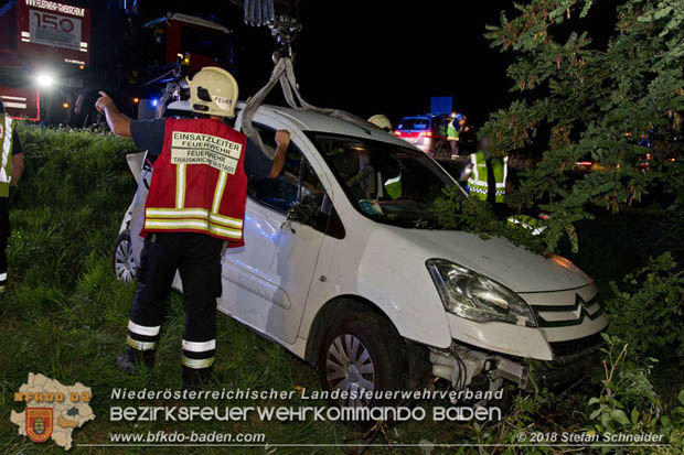 20180724 Verkehrsunfall auf der A2 beim Knoten Guntramsdorf RFb Wien  Foto: © Stefan Schneider