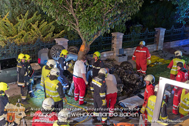 20180730 Verkehrsunfall mit Personenrettung in Pottendorf  Foto:  Stefan Schneider